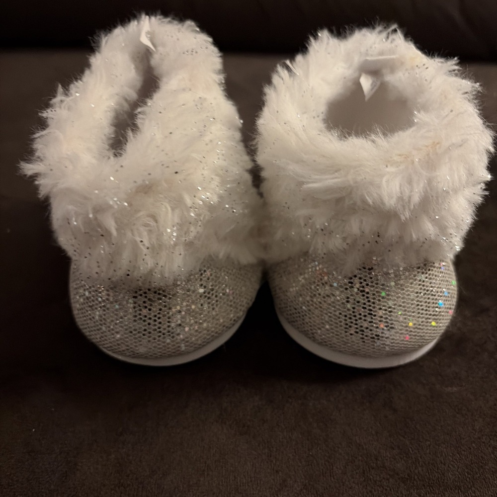 Build A Bear  Workshop Silver Glitter Furry  Fuzzy Fashion  Snow Boots